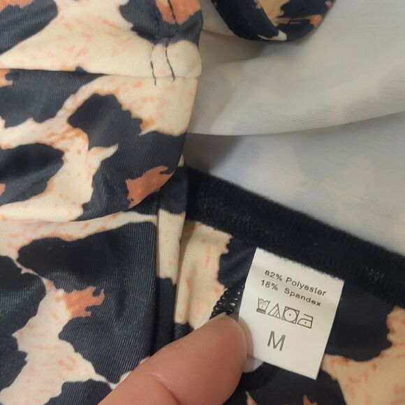 Womens 2 pc Leopard Print Padded Strapless Halter Top Bikini sz M NWOT - Picture 4 of 8